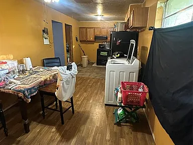 14d9d4d642bffca3aa636f2389362255-cc_ft_384